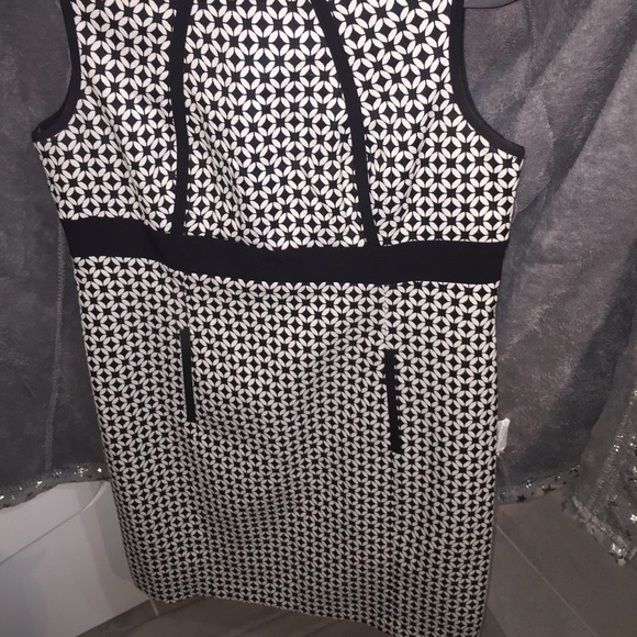 CK Sheath Dress - Picture 2 of 8